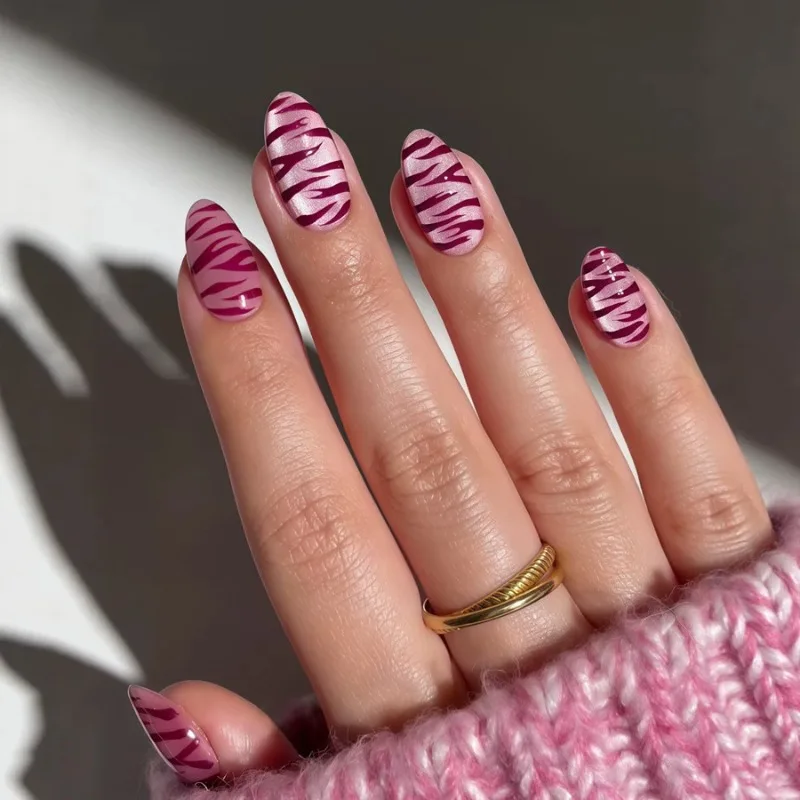 30Pcs False Nails Short French Manicure with Stripes Cat-Eye and Gold Accents—Press-On Nails Perfect As A Gift for Girls
30Pcs False Nails Short French Manicure with Stripes Cat-Eye and Gold Accents—Press-On Nails Perfect As A Gift for Girls