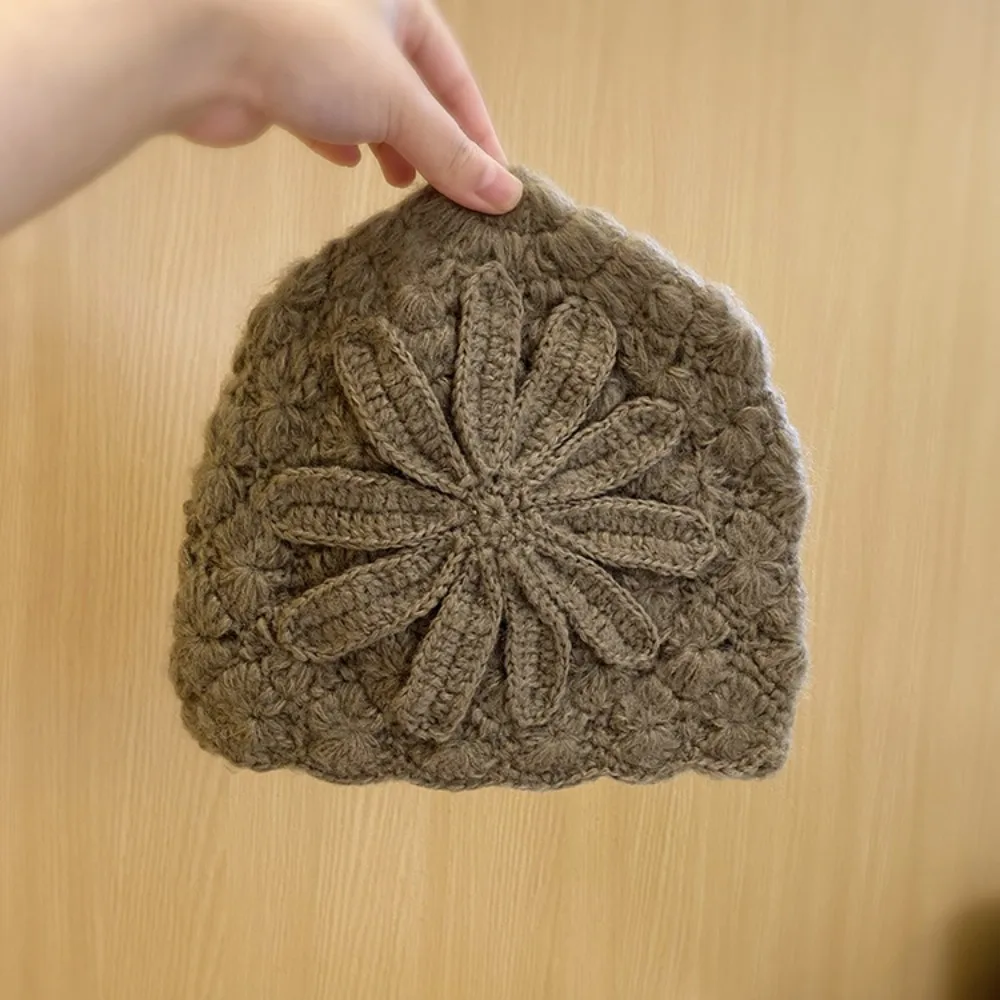 Retro Handmade Crochet Flower Hat Thin Bohemian Style Beanies Hat Ethnic Style Korean Hollow Out Knitted Hat Apparel Accessories
Retro Handmade Crochet Flower Hat Thin Bohemian Style Beanies Hat Ethnic Style Korean Hollow Out Knitted Hat Apparel Accessories