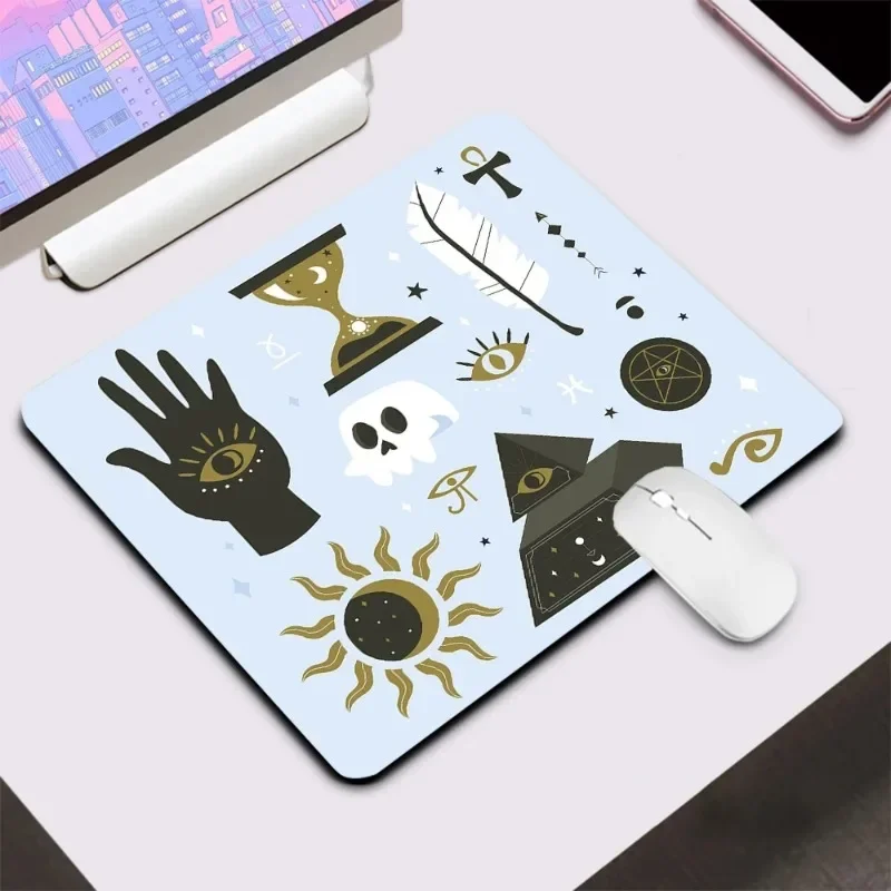VIKAMA Witch Cat Moon Tarot Small Game Computer Office Mouse Pad Multi-Purpose Kitchen Bathroom Laundry Room Carpet Rug Mat
VIKAMA Witch Cat Moon Tarot Small Game Computer Office Mouse Pad Multi-Purpose Kitchen Bathroom Laundry Room Carpet Rug Mat
