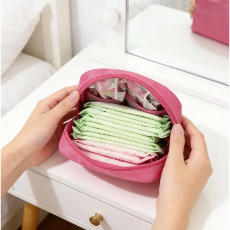 1pc Feminine Product Pouch – Portable Period Kit with Discreet Sanitary Pad, Menstrual Cup, Tampon & Nursing Pad Storage
1pc Feminine Product Pouch – Portable Period Kit with Discreet Sanitary Pad, Menstrual Cup, Tampon & Nursing Pad Storage
