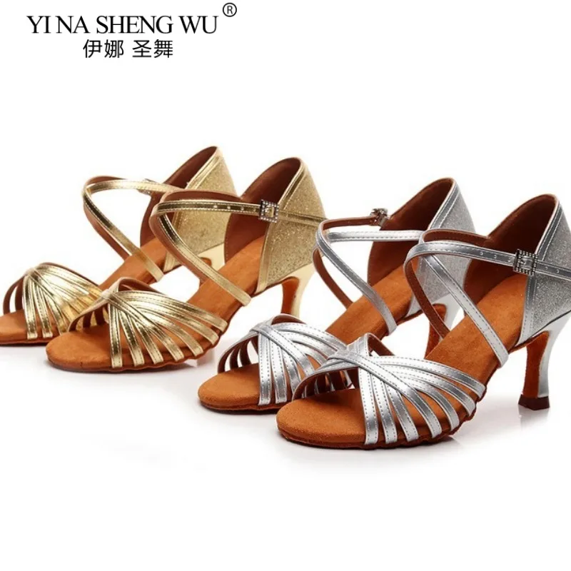 Новое поступление, женская танцевальная обувь, обувь для латинских танцев, бальных танцев, современные танцы, тренировочная обувь на мягкой подошве, серебряные, золотые туфли на каблуке, танцевальная обувь
Новое поступление, женская танцевальная обувь, обувь для латинских танцев, бальных танцев, современные танцы, тренировочная обувь на мягкой подошве, серебряные, золотые туфли на каблуке, танцевальная обувь