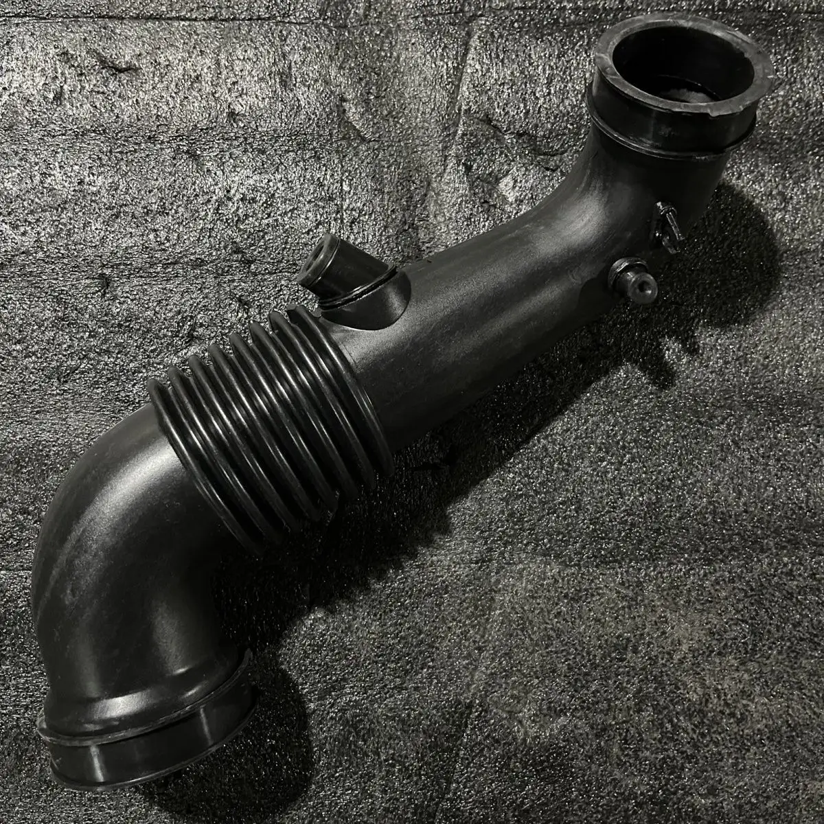 Air Filter Hose Compatible with Zotye T600 / Hunteng X7
Air Filter Hose Compatible with Zotye T600 / Hunteng X7