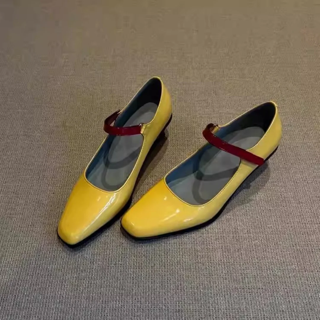 2026 New Stylish Mary Jane Shoes Square Toe Patent Leather Color Block Pumps 6cm Chunky Heel Fashion High Heels for Women
2026 New Stylish Mary Jane Shoes Square Toe Patent Leather Color Block Pumps 6cm Chunky Heel Fashion High Heels for Women