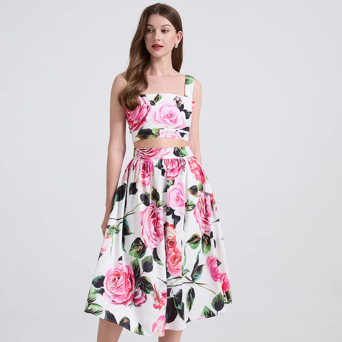 New Summer Vacation Women Sweet Floral Skirt Suits Sexy Strap Crop Top And High Waist Big Hem Mid-length Skirt Two Piece Set
New Summer Vacation Women Sweet Floral Skirt Suits Sexy Strap Crop Top And High Waist Big Hem Mid-length Skirt Two Piece Set