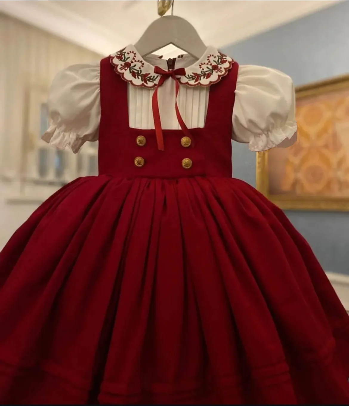 Baby Girl Autumn Red Flower Embroidery Vintage Spanish Princess Ball Gown Dress for Birthday Party Holiday Christmas C115 
Baby Girl Autumn Red Flower Embroidery Vintage Spanish Princess Ball Gown Dress for Birthday Party Holiday Christmas C115