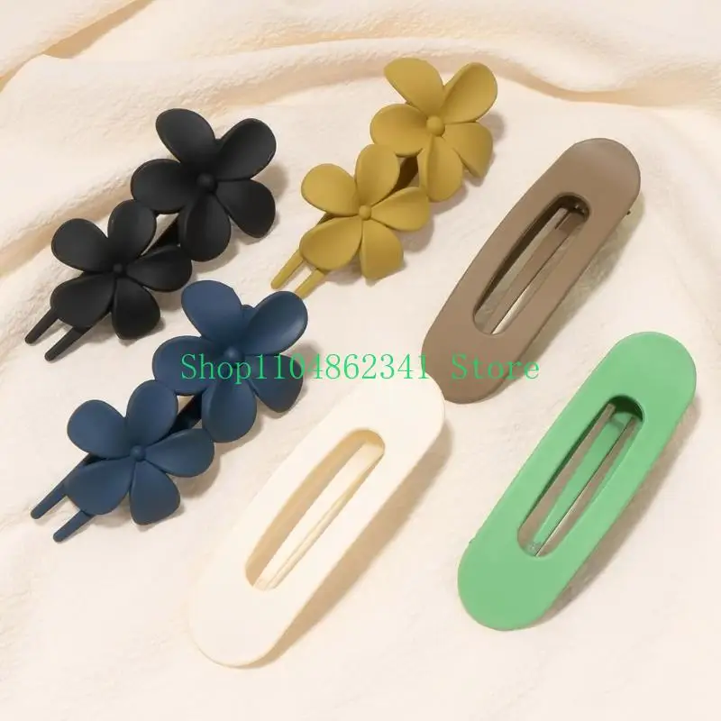 652F 6pcs Hair Claw Clip with Floral Design Gentle Hold Multipurpose Hair Barrettes
652F 6pcs Hair Claw Clip with Floral Design Gentle Hold Multipurpose Hair Barrettes