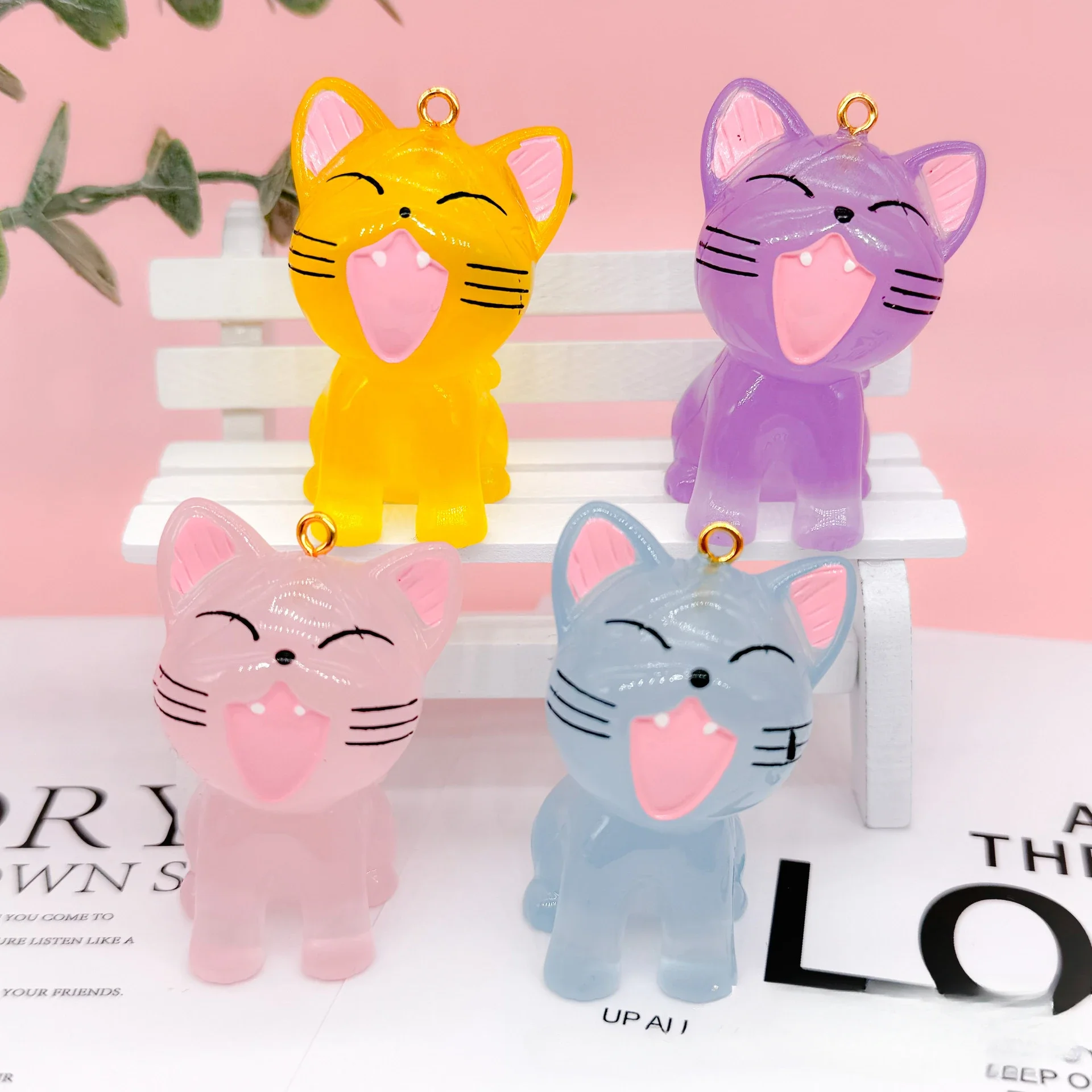 10Pcs 3D Luminous Cat Charms Cute Resin Pendant Cartoon Animal Crafts Pendants For DIY Bag Keychain Earring Decor Accessories
10Pcs 3D Luminous Cat Charms Cute Resin Pendant Cartoon Animal Crafts Pendants For DIY Bag Keychain Earring Decor Accessories
