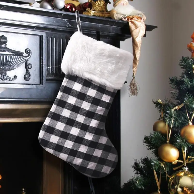 Black White Plaid Christmas Socks Candy Gift Bag Christmas Tree Ornaments White Fur Socks Head Cross-Border Festive Supplies
Black White Plaid Christmas Socks Candy Gift Bag Christmas Tree Ornaments White Fur Socks Head Cross-Border Festive Supplies