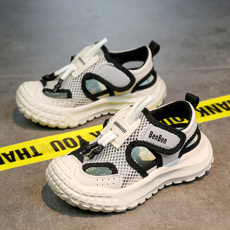 New Kids Boys Running Shoes Lightweight Sneakers for Girls Hollowing Out Breathable Outdoor Sports Shoes Children Training Shoes
New Kids Boys Running Shoes Lightweight Sneakers for Girls Hollowing Out Breathable Outdoor Sports Shoes Children Training Shoes