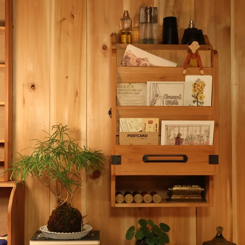 Retro Wooden Wall Storage Rack Perfume and Hand Account System Decorative Wall Hanging Shelf with Door Aesthetic Display
Retro Wooden Wall Storage Rack Perfume and Hand Account System Decorative Wall Hanging Shelf with Door Aesthetic Display