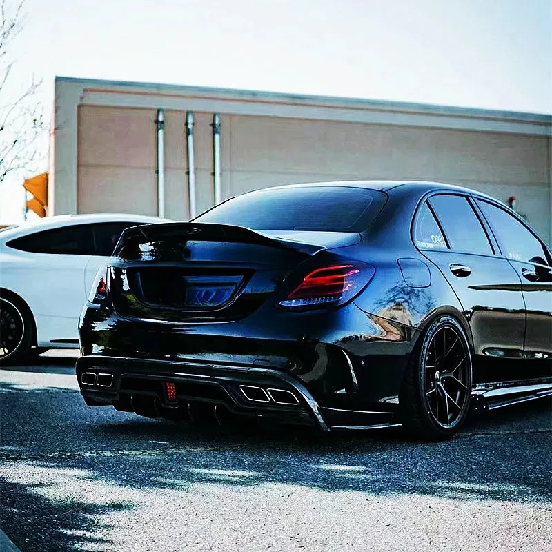 High Quality Real Carbon Fiber Ducktail Lip Rear Trunk Lid Spoiler C-Class W205 2014-2021 Tuning Accessories
High Quality Real Carbon Fiber Ducktail Lip Rear Trunk Lid Spoiler C-Class W205 2014-2021 Tuning Accessories