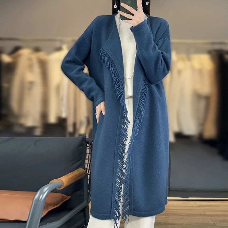 2023 Autumn/Winter New 100% Pure Wool Cardigan Women's V-neck Tassel Mid Length Loose Wool Knit Fashion Cardigan Coat
2023 Autumn/Winter New 100% Pure Wool Cardigan Women's V-neck Tassel Mid Length Loose Wool Knit Fashion Cardigan Coat