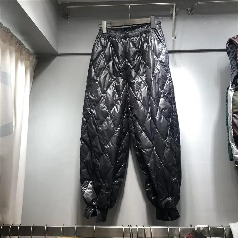 Winter Pant casual Cotton Down Pants Women Streetwear White Artificial Down Thick Warm Trousers Female Japanese Hot Pantalones
Winter Pant casual Cotton Down Pants Women Streetwear White Artificial Down Thick Warm Trousers Female Japanese Hot Pantalones