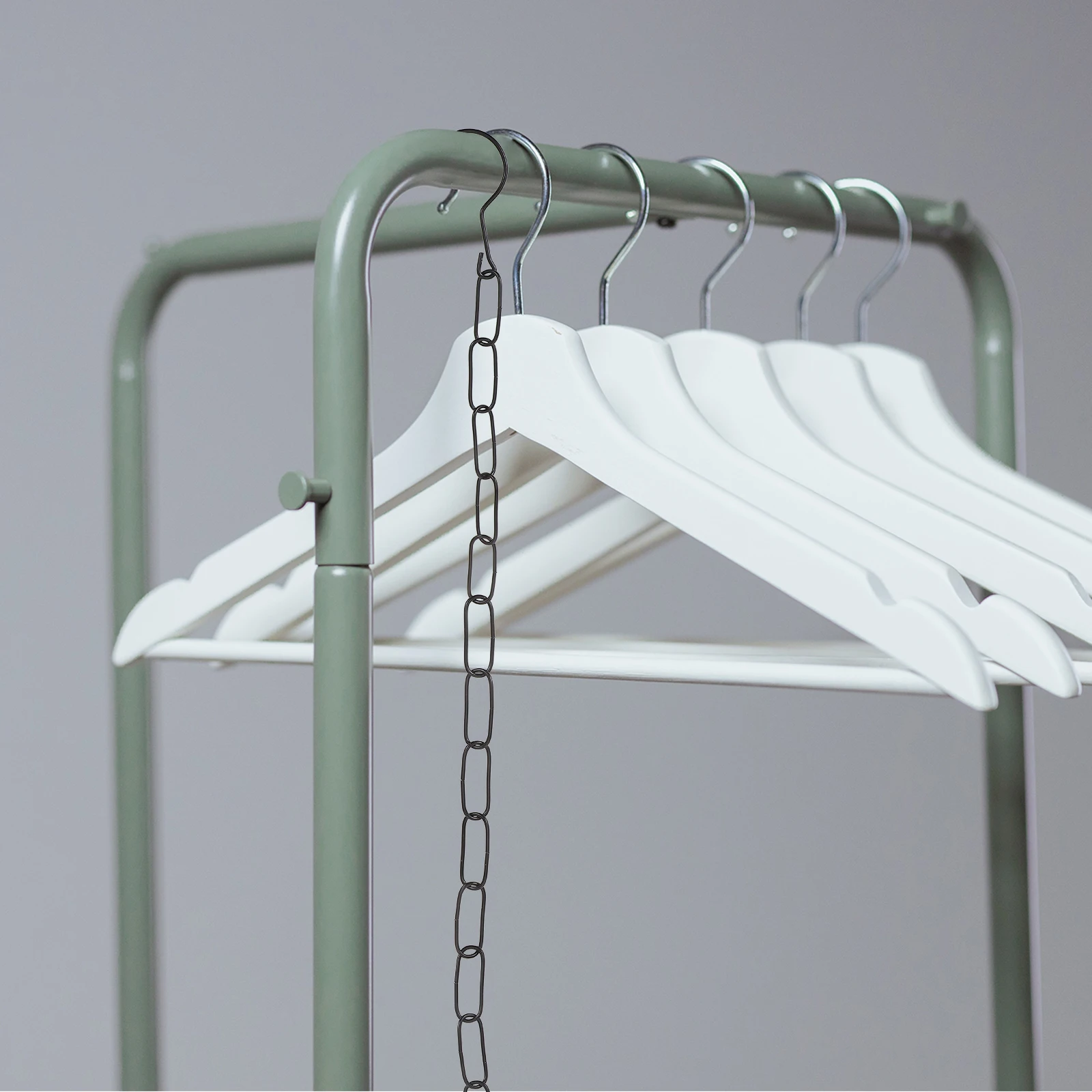 Versatile Iron Chain Clothes Display Hanging Chain Hooks Sturdy Market Shop Decorative Retail Heavy Duty Chains for Costume
Versatile Iron Chain Clothes Display Hanging Chain Hooks Sturdy Market Shop Decorative Retail Heavy Duty Chains for Costume