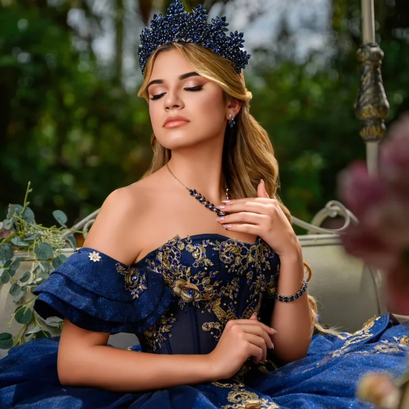 Customized Shiny dark blue Quinceanera Dresses Off the Shoulder applique layering crystal Long tail Bow Vestido 15 Quinceanera 
Customized Shiny dark blue Quinceanera Dresses Off the Shoulder applique layering crystal Long tail Bow Vestido 15 Quinceanera