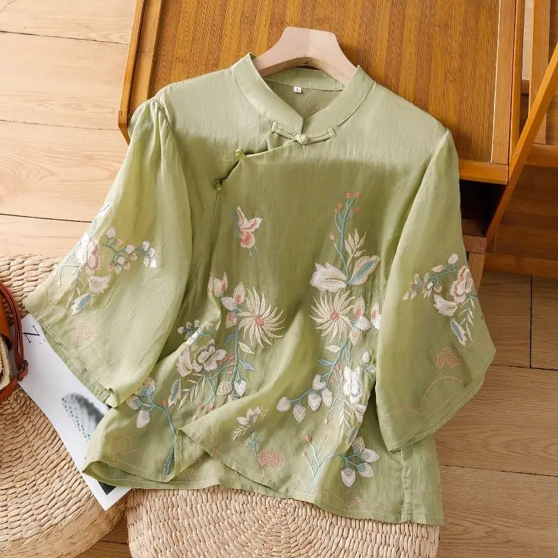 Elegant Embroidered Stand Collar Women's Top Slanted Sleeve Tunic Casual Long Sleeve Shirt Artistic Commute Style Regular Fit
Elegant Embroidered Stand Collar Women's Top Slanted Sleeve Tunic Casual Long Sleeve Shirt Artistic Commute Style Regular Fit