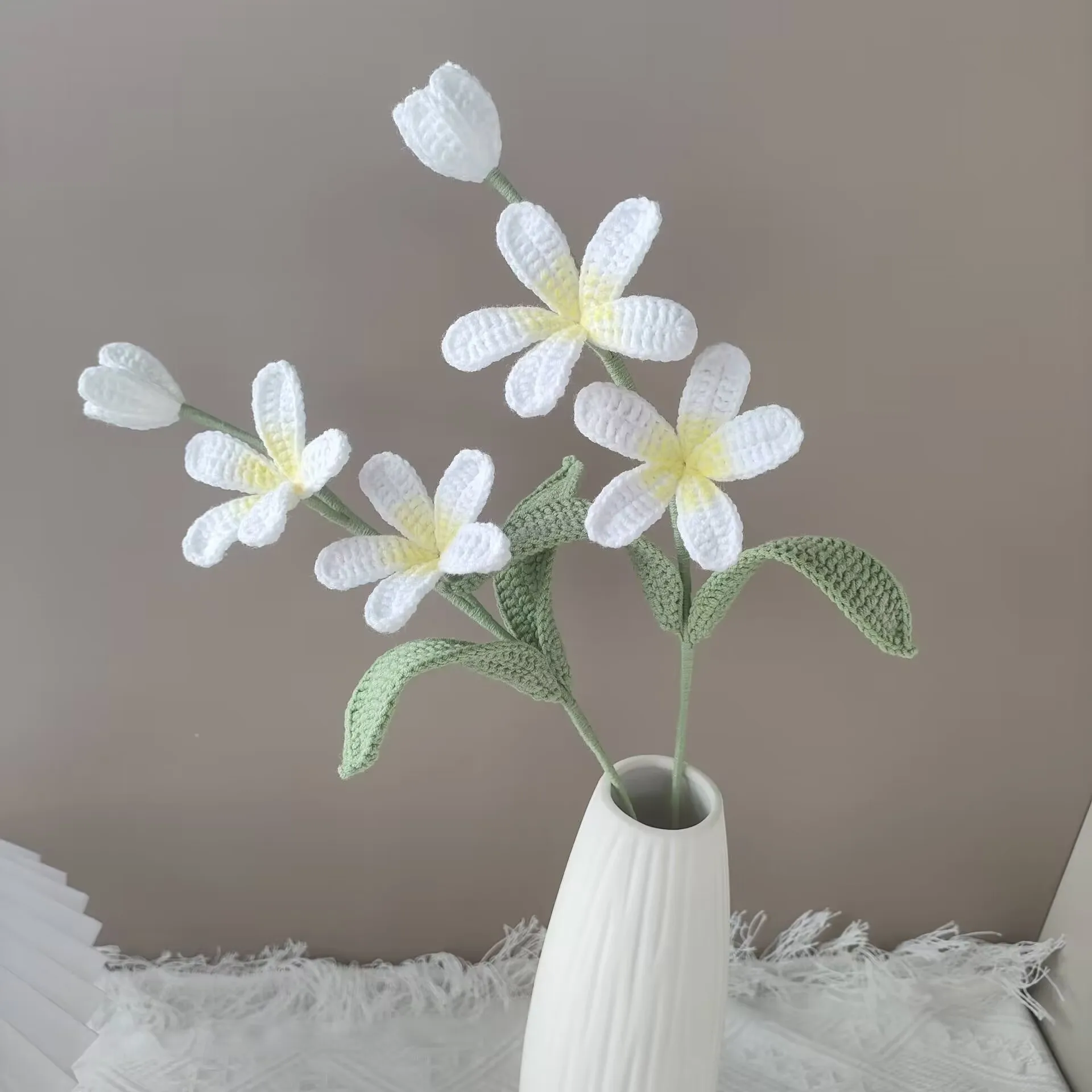 5 Branches Handmade Artificial Flowers Bouquet Artificial Flowers Hotel Office Indoor Desktop Wedding Party DIY Decoration
5 Branches Handmade Artificial Flowers Bouquet Artificial Flowers Hotel Office Indoor Desktop Wedding Party DIY Decoration