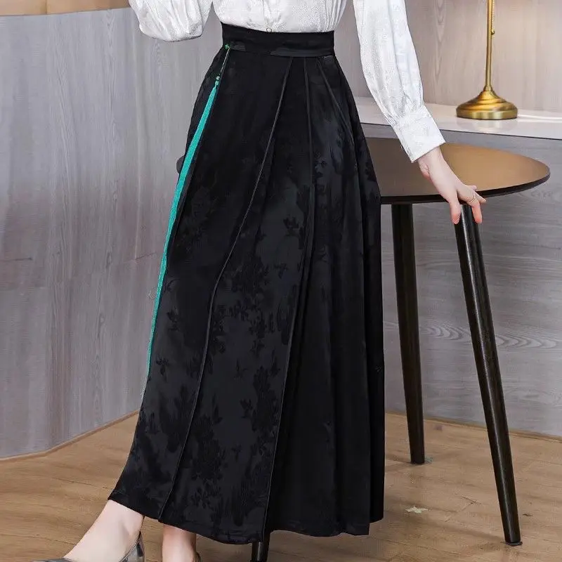 Chinese Style Modified Horse Face Retro Slim High Waist Long Jacquard Skirt
Chinese Style Modified Horse Face Retro Slim High Waist Long Jacquard Skirt