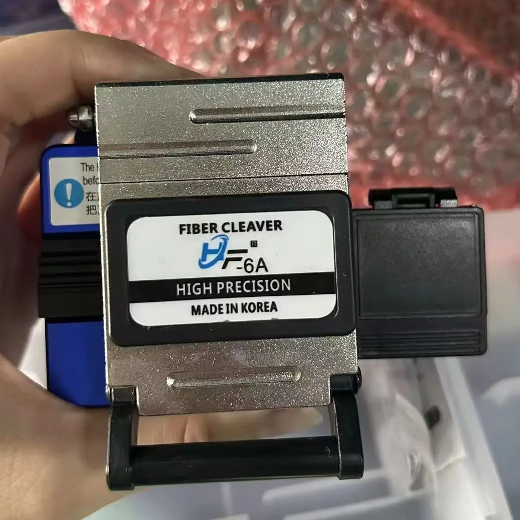 DF-6A High Precision Fiber Cleaver Made In Korea Compatible FC-6S CT-08 16 Blade For FTTH Splicing Cold Fiber Cutter
DF-6A High Precision Fiber Cleaver Made In Korea Compatible FC-6S CT-08 16 Blade For FTTH Splicing Cold Fiber Cutter