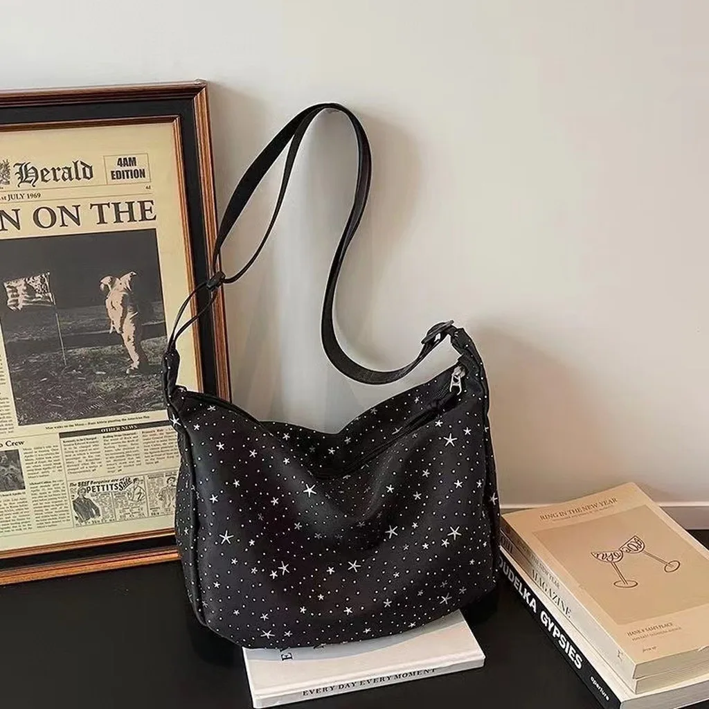 College Use Bag Casual Tote Bag Star Polka Dot Crossbody Bag Lightweight For Daily Commuting Dating Short Casual Trips
College Use Bag Casual Tote Bag Star Polka Dot Crossbody Bag Lightweight For Daily Commuting Dating Short Casual Trips