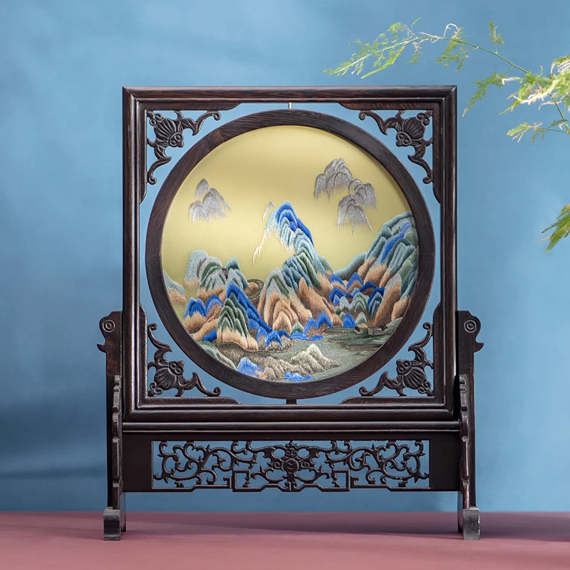 Handmade double-sided embroidery embroidery ornament screen Suzhou embroidery Chinese handicraft table screen living room
Handmade double-sided embroidery embroidery ornament screen Suzhou embroidery Chinese handicraft table screen living room