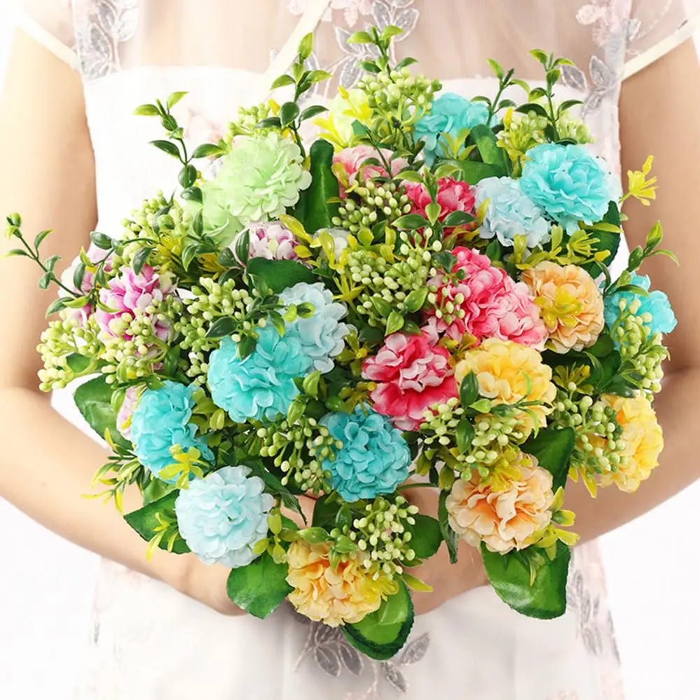 Artificial Flowers Silk Chrysanthemum Flower Lifelike Holding Flowers Small Pieces Wedding Bouquet Fake Flowers Party Decoration
Artificial Flowers Silk Chrysanthemum Flower Lifelike Holding Flowers Small Pieces Wedding Bouquet Fake Flowers Party Decoration