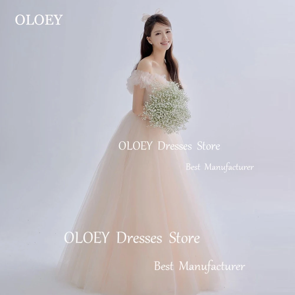 OLOEY Off the Shoulder Blush Pink Prom Dresses Korea Fairy Tulle A Line Evening Gowns Garden Wedding Bride Dress Photoshoot
OLOEY Off the Shoulder Blush Pink Prom Dresses Korea Fairy Tulle A Line Evening Gowns Garden Wedding Bride Dress Photoshoot