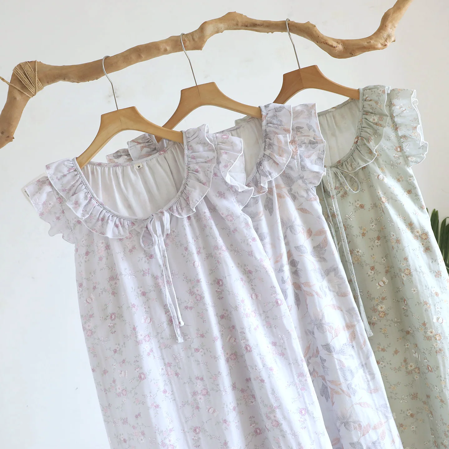 2026 Summer New Women's Sleeping Skirt 100% Cotton Gauze Countryside Style Sweet Mid length Skirt Loose Thin Home Clothing
2026 Summer New Women's Sleeping Skirt 100% Cotton Gauze Countryside Style Sweet Mid length Skirt Loose Thin Home Clothing