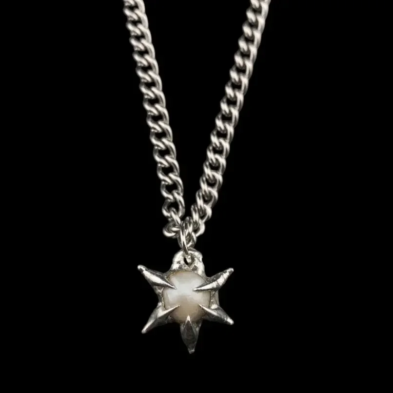 Pearl Stainless Steel Necklace Soldered Handmade Lead-free Solder Colorfast Liquid Metal Thorn Necklace Cybercore Y2K Jewelry
Pearl Stainless Steel Necklace Soldered Handmade Lead-free Solder Colorfast Liquid Metal Thorn Necklace Cybercore Y2K Jewelry