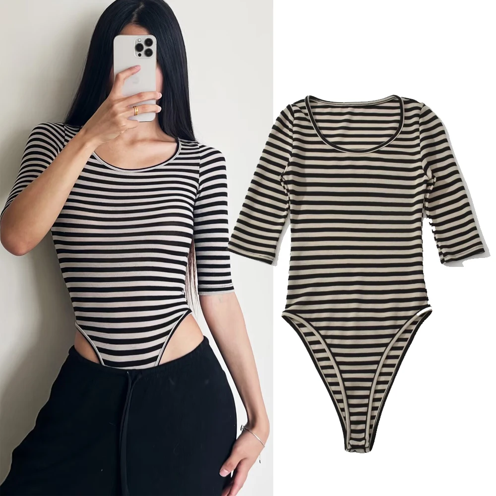 Модный полосатый комбинезон с высокой талией для женщин, большие размеры, круглый вырез, для повседневной носки, из полиэфирного волокна, весенний сезон
Модный полосатый комбинезон с высокой талией для женщин, большие размеры, круглый вырез, для повседневной носки, из полиэфирного волокна, весенний сезон