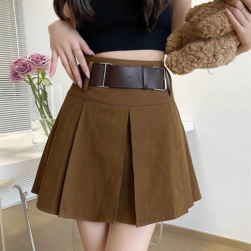 Vintage Campus Style Mini Skirt Women Short Solid Color Versatile Pleated Skirt High Waist Thin Students Skirt with Belt
Vintage Campus Style Mini Skirt Women Short Solid Color Versatile Pleated Skirt High Waist Thin Students Skirt with Belt