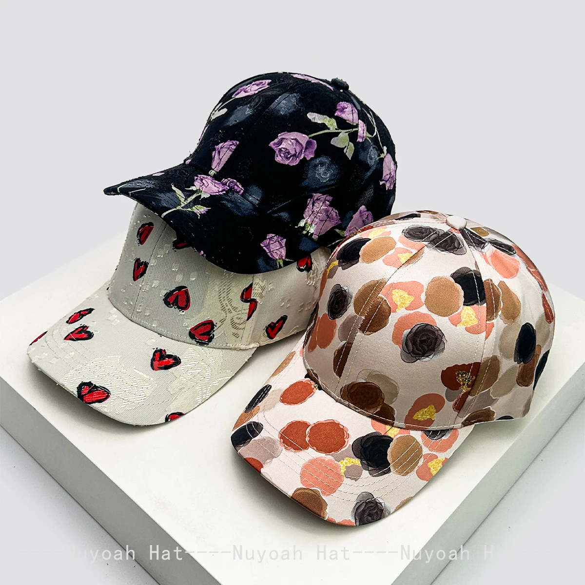 New Men Women Color Block Printed Flower Love Baseball Hats Sunshade Hardtop Versatile Casual Peaked Caps Elegant Fashion Retro
New Men Women Color Block Printed Flower Love Baseball Hats Sunshade Hardtop Versatile Casual Peaked Caps Elegant Fashion Retro