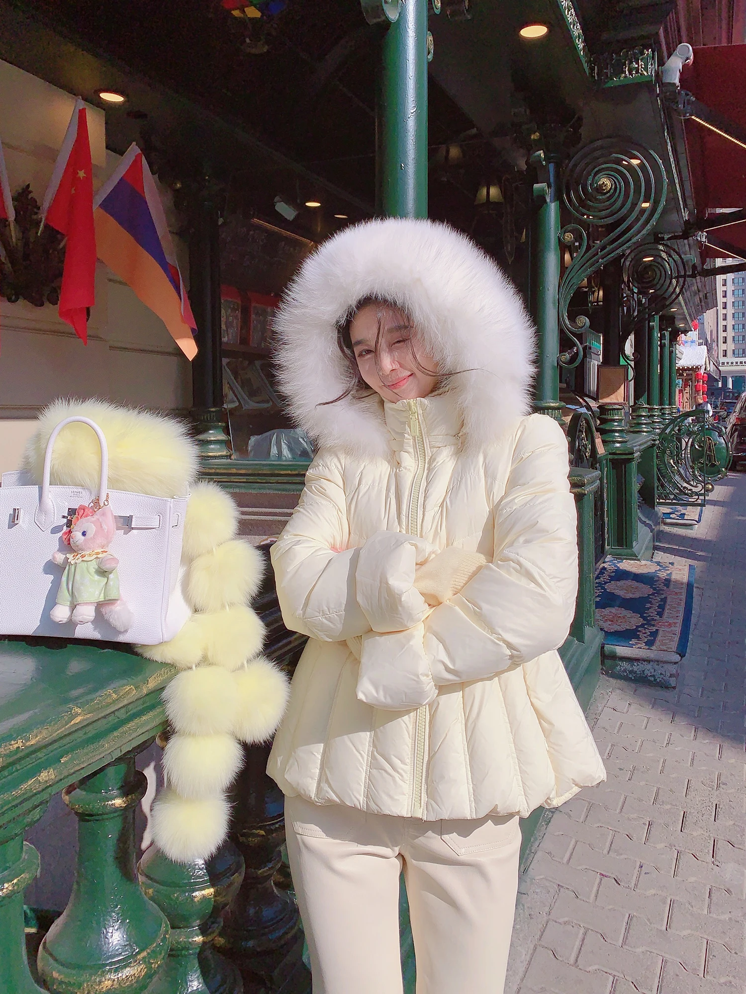 Женская зимняя куртка MissLuxury Winter Love S 2025: Желтый пуховик с капюшоном, утепленный, с регулируемой талией, повседневный стиль
Женская зимняя куртка MissLuxury Winter Love S 2025: Желтый пуховик с капюшоном, утепленный, с регулируемой талией, повседневный стиль