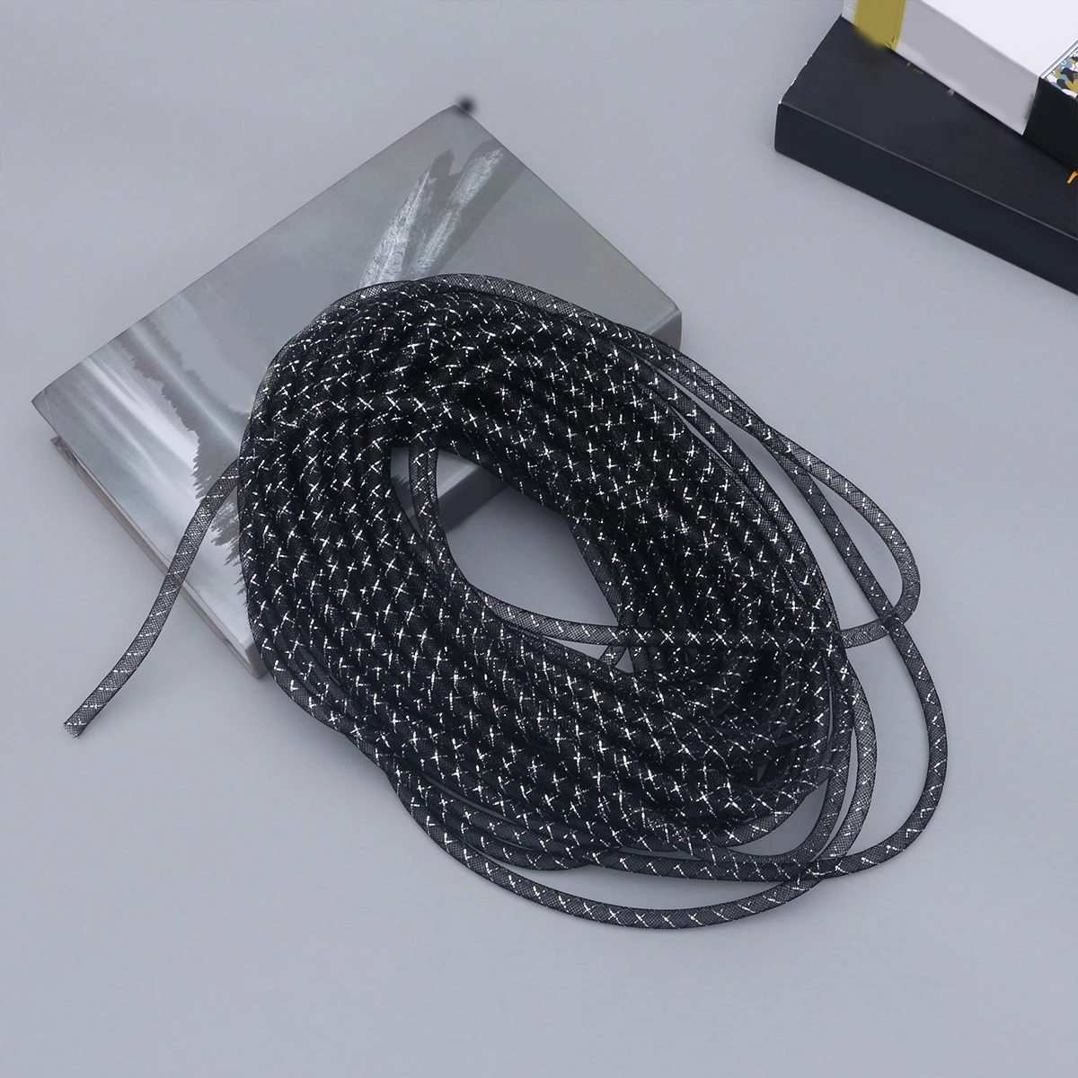 1pcs 25m Mesh Yarn Cord for Hair Accessories Bracelet Necklace Craft Making Stretchy Tube Ribbon Polyester Net Cord DIY Supplies
1pcs 25m Mesh Yarn Cord for Hair Accessories Bracelet Necklace Craft Making Stretchy Tube Ribbon Polyester Net Cord DIY Supplies
