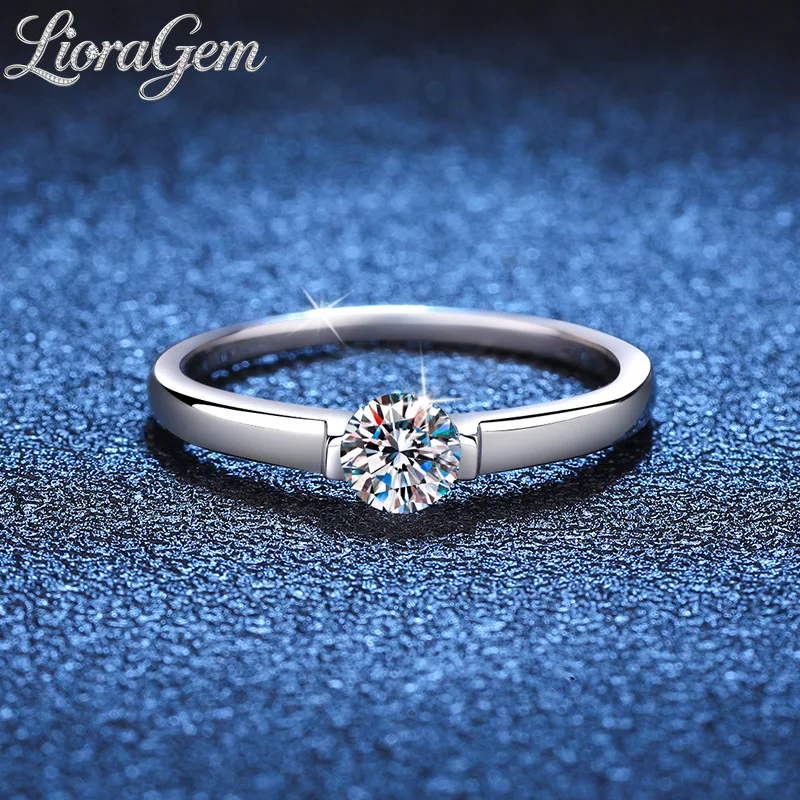 LioraGem 50-point Moissanite Ring for Women, Slim Waist Crossing The Milky Way Luxury Engagement Ring Platinum PT950 Stamp
LioraGem 50-point Moissanite Ring for Women, Slim Waist Crossing The Milky Way Luxury Engagement Ring Platinum PT950 Stamp