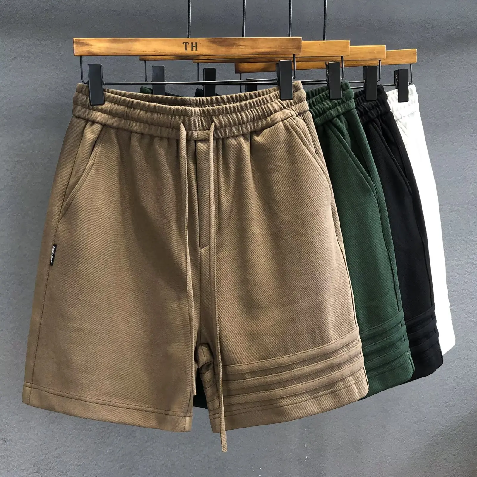 Summer Large Size 250 Pounds High End Heavyweight Sport Shorts Men Loose Five-Quarter American Mid-Pants Trendy Casual Pants
Summer Large Size 250 Pounds High End Heavyweight Sport Shorts Men Loose Five-Quarter American Mid-Pants Trendy Casual Pants