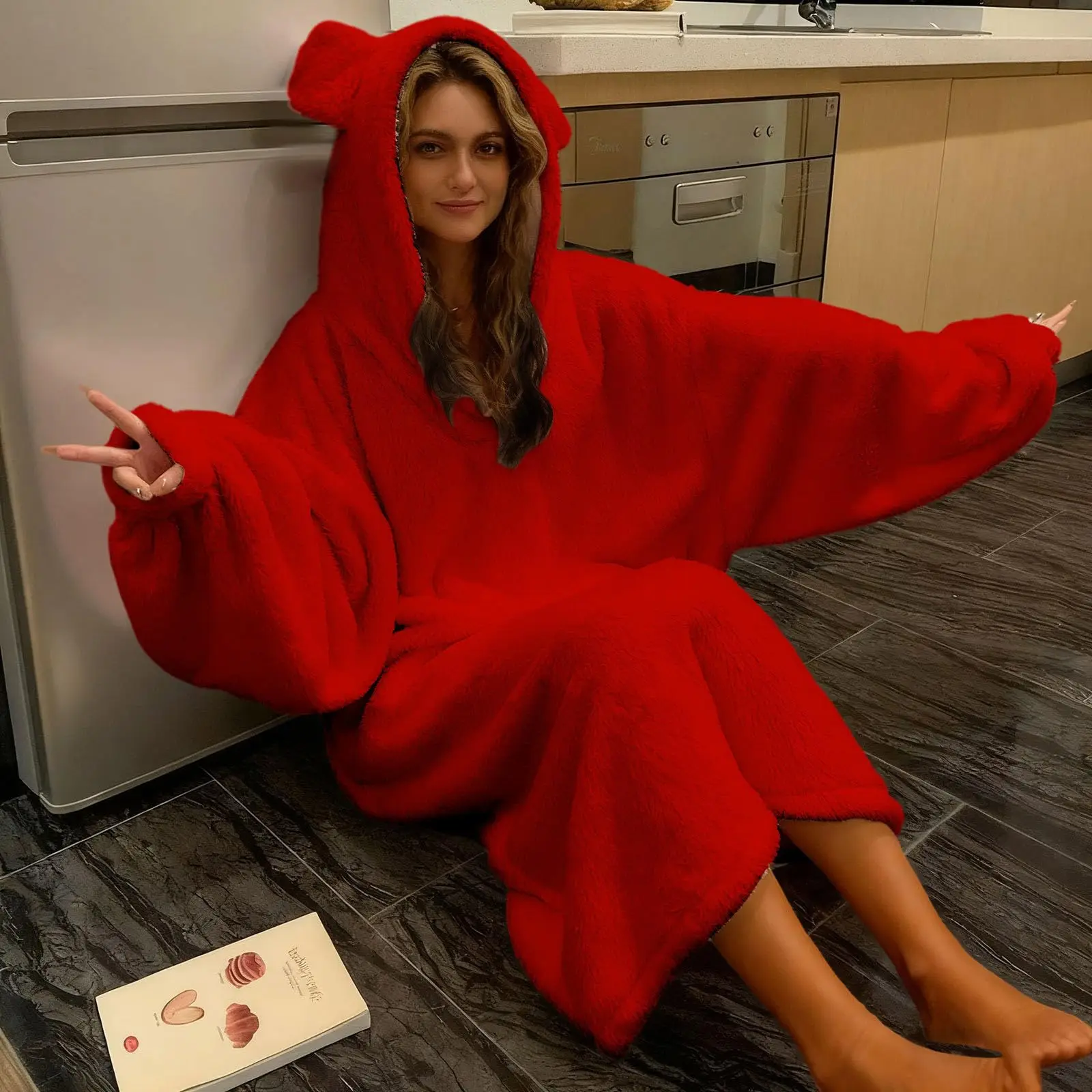 Флисовая одежда для сна больших размеров, женский халат с капюшоном, осенне-зимний утепленный пушистый пижамный халат, удобная домашняя одежда
Флисовая одежда для сна больших размеров, женский халат с капюшоном, осенне-зимний утепленный пушистый пижамный халат, удобная домашняя одежда