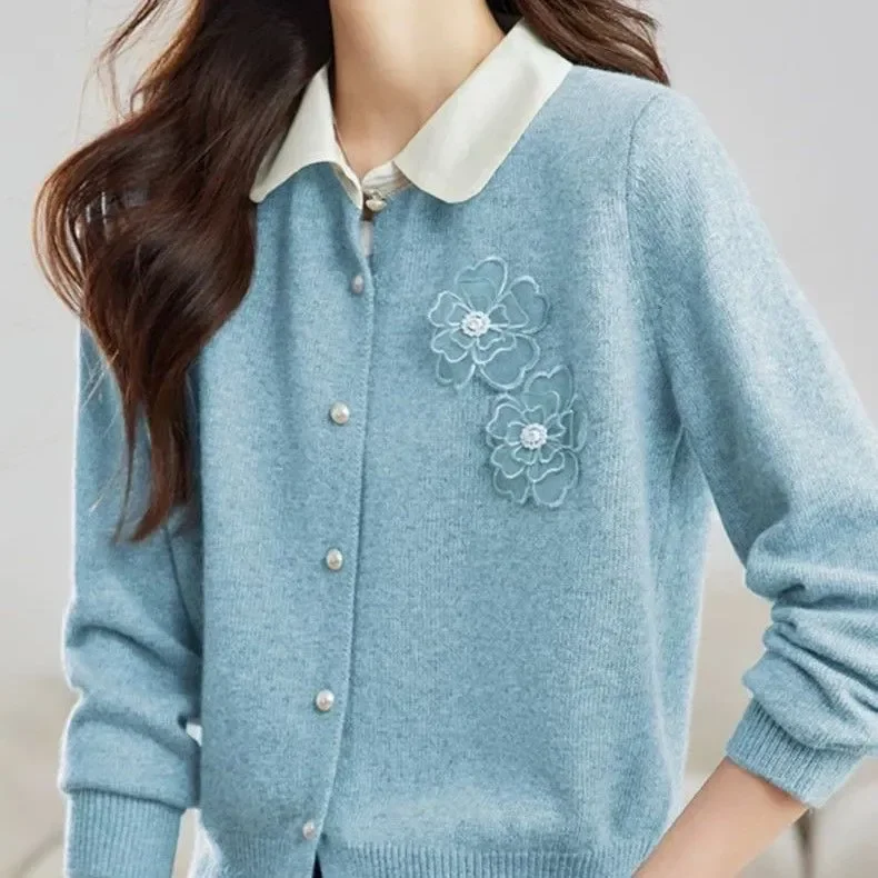 Lapel Sweater Top for Women in Spring Autumn 2025 New Fashion Loose Short Small Sweater Jacket
Lapel Sweater Top for Women in Spring Autumn 2025 New Fashion Loose Short Small Sweater Jacket