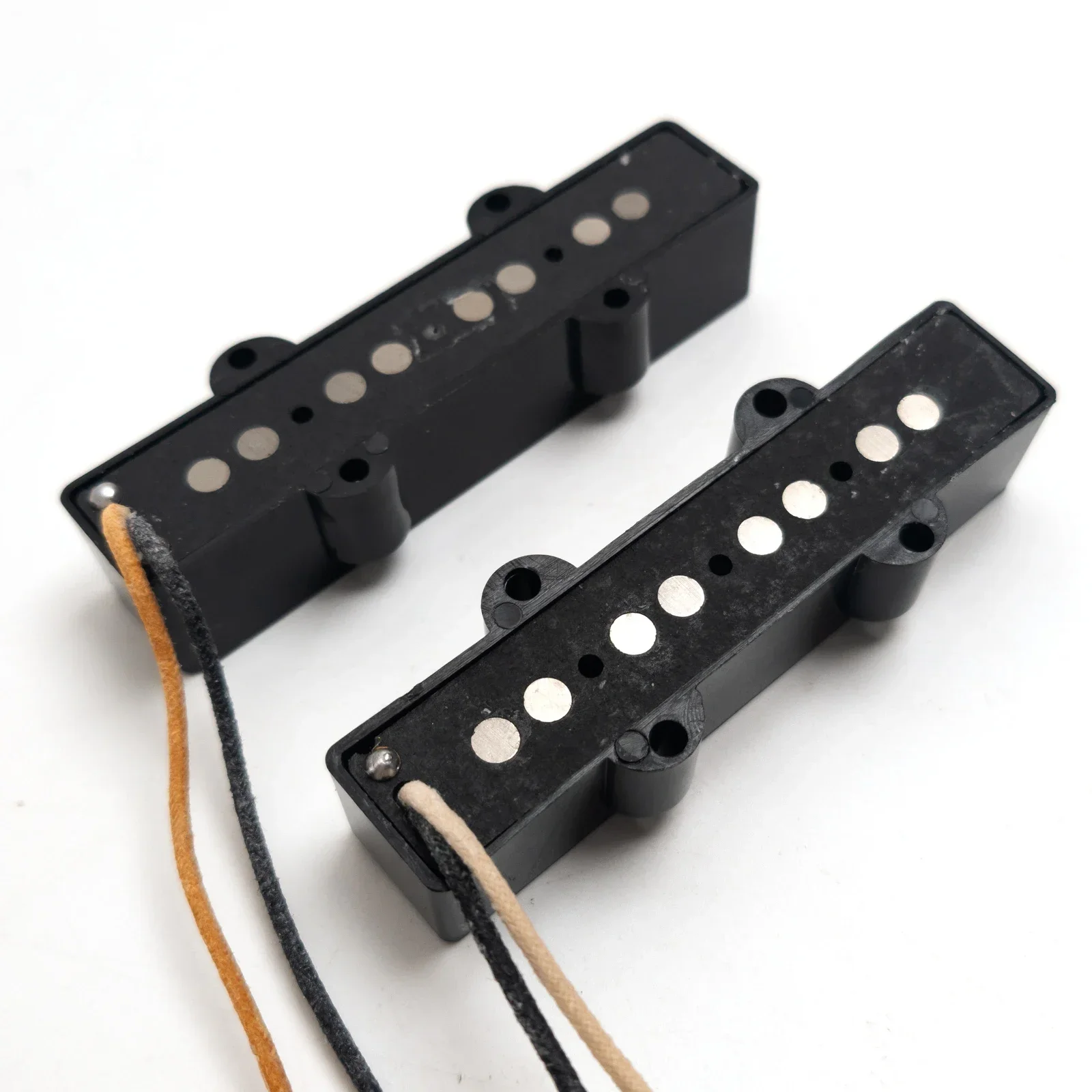 Yue Yun Music Store-Discount Hot Sale-Wilkinson JB 4-String Bass Guitar Pickups Set Alnico 5 Vintage Black Finish Electric
Yue Yun Music Store-Discount Hot Sale-Wilkinson JB 4-String Bass Guitar Pickups Set Alnico 5 Vintage Black Finish Electric