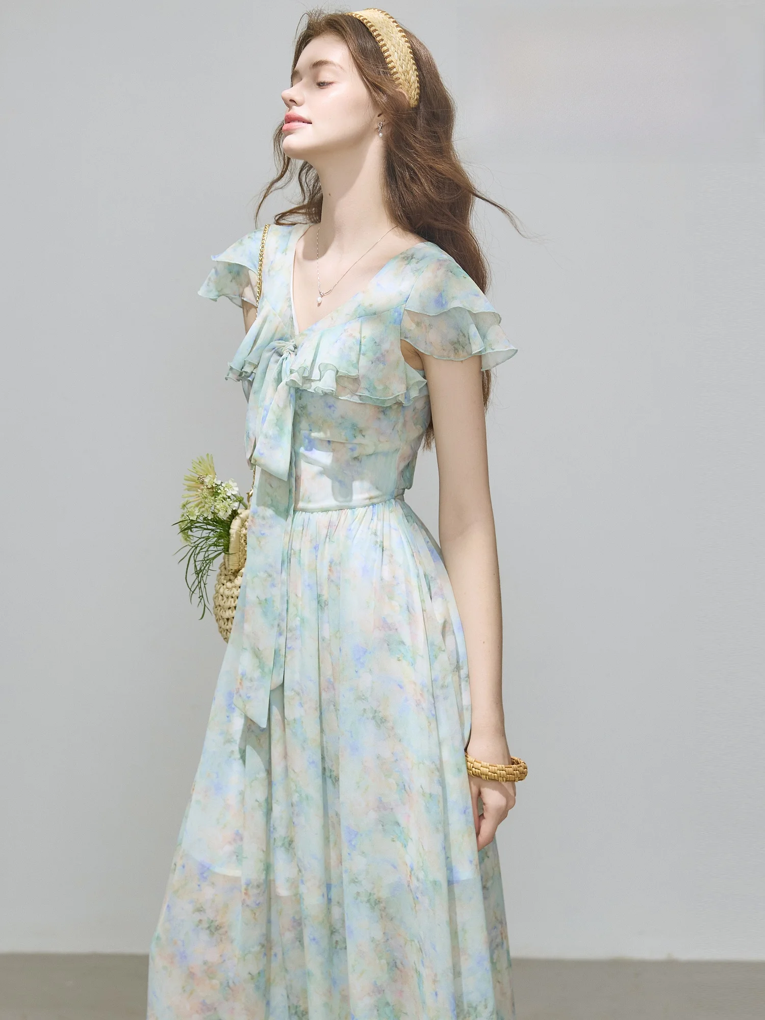 Cindral Summer 2025 Women's Slim Fit V-ne Long Dr adient Color Blending Skirt with Lace Hemline Commute Sle Polyester
Cindral Summer 2025 Women's Slim Fit V-ne Long Dr adient Color Blending Skirt with Lace Hemline Commute Sle Polyester