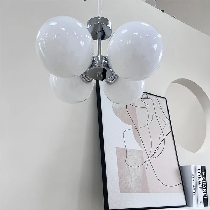 Mid-century Modern Bauhaus Bestseller Simple Magic Bean Pendant Light for Living Room Bedroom Dining Room Nordic Art Chandelier
Mid-century Modern Bauhaus Bestseller Simple Magic Bean Pendant Light for Living Room Bedroom Dining Room Nordic Art Chandelier