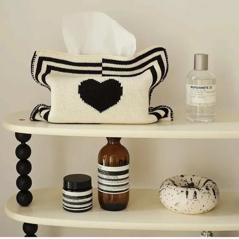 Nordic Heart-pattern Knitted Tissue Bag Living Room Table Tissue Box Paper Storage Desktop Decorative Tissue Case Paper Box
Nordic Heart-pattern Knitted Tissue Bag Living Room Table Tissue Box Paper Storage Desktop Decorative Tissue Case Paper Box
