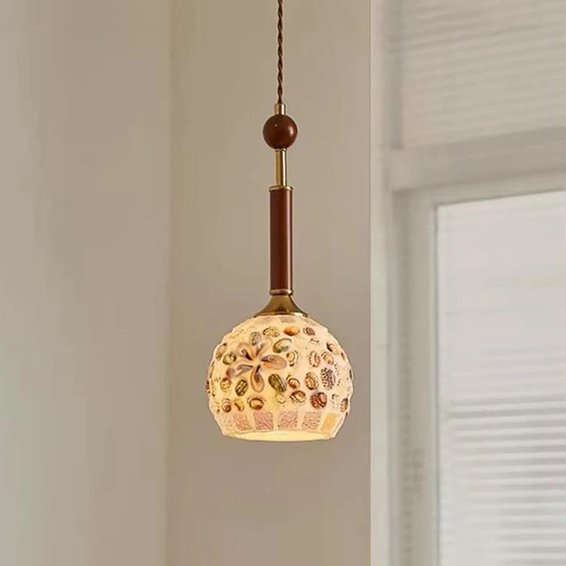 French Retro Home Decoration Led Pendant Light Creative Shell Glass Lampshade Circular Dining Table Bedroom Ceiling Chandelier
French Retro Home Decoration Led Pendant Light Creative Shell Glass Lampshade Circular Dining Table Bedroom Ceiling Chandelier