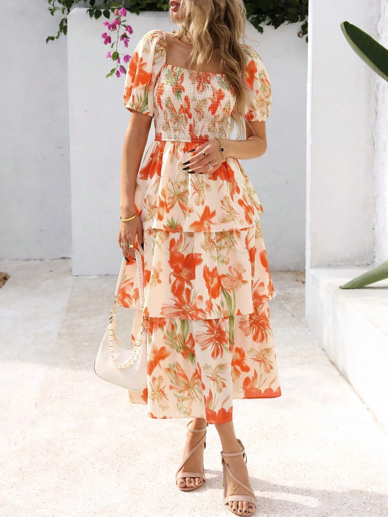 Women Summer Floral Puff Sleeve Square Neck Smocked Tiered Ruffle Midi Dress
Women Summer Floral Puff Sleeve Square Neck Smocked Tiered Ruffle Midi Dress