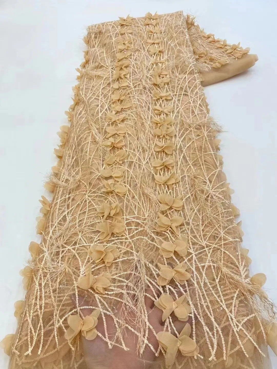 2024 High Quality Luxury African Heavy 3D Flower Lace Fabric Nigerian Sequins Tulle Lace Fabric Material For Wedding 5 Yard
2024 High Quality Luxury African Heavy 3D Flower Lace Fabric Nigerian Sequins Tulle Lace Fabric Material For Wedding 5 Yard