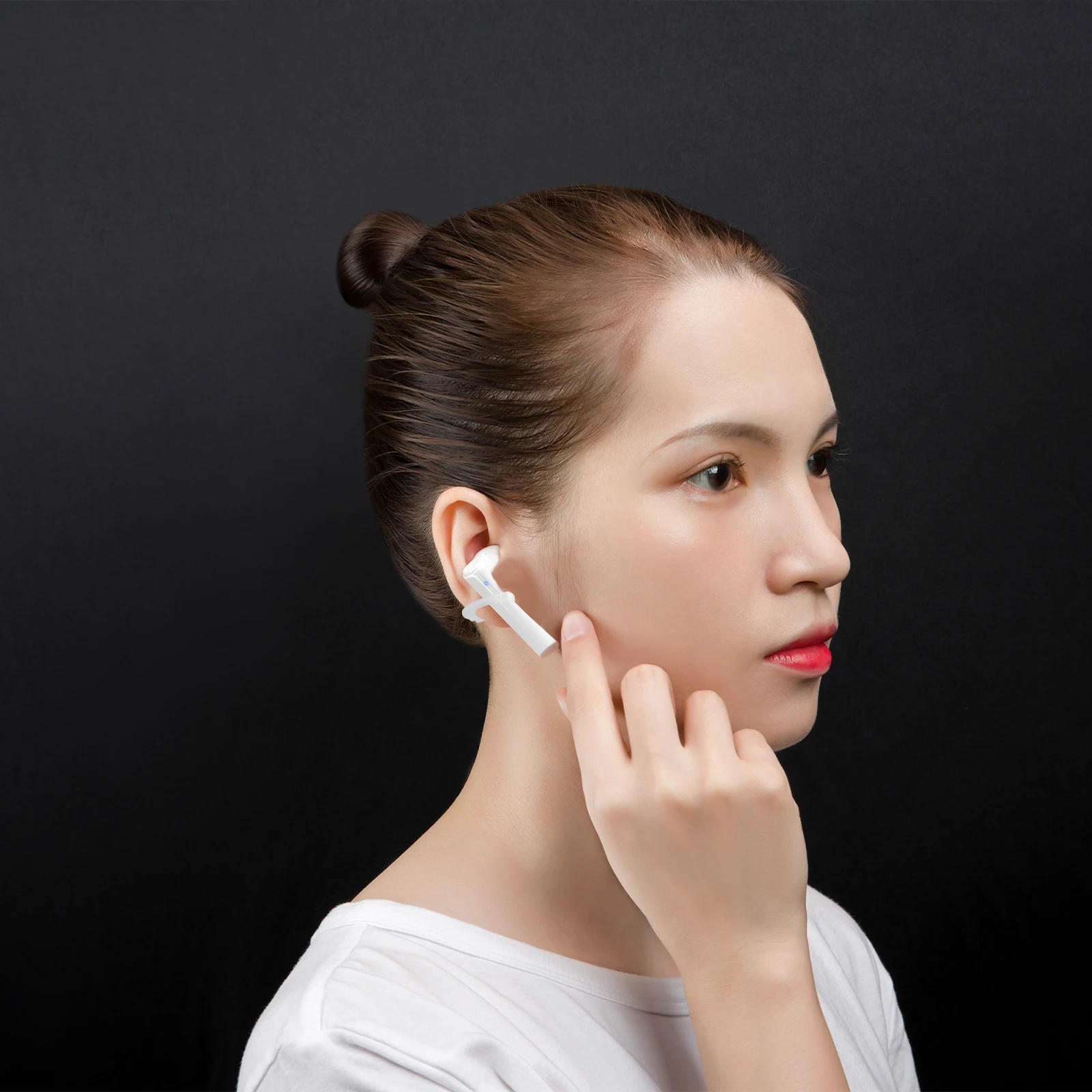 2pcs Anti-Loss Earphone Clasps Adjustable Protective Clips Wireless Earphone Holders Anti-Slip Earbud Hooks Multiple Colors 
2pcs Anti-Loss Earphone Clasps Adjustable Protective Clips Wireless Earphone Holders Anti-Slip Earbud Hooks Multiple Colors