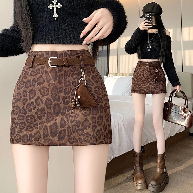 Юбка с леопардовым принтом и высокой талией, женская эластичная противолегкая юбка трапециевидной формы, юбки для поездок на работу, осень-зима, новое поступление
Юбка с леопардовым принтом и высокой талией, женская эластичная противолегкая юбка трапециевидной формы, юбки для поездок на работу, осень-зима, новое поступление