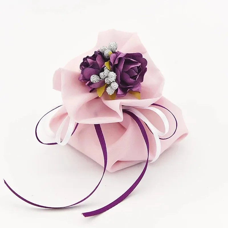 20pcs/lot Yarn Bags Wedding Favors Candy Box Sweet Bag Gift Unique Design Wedding Supplies Chocolate Package Bag Free Shipping
20pcs/lot Yarn Bags Wedding Favors Candy Box Sweet Bag Gift Unique Design Wedding Supplies Chocolate Package Bag Free Shipping