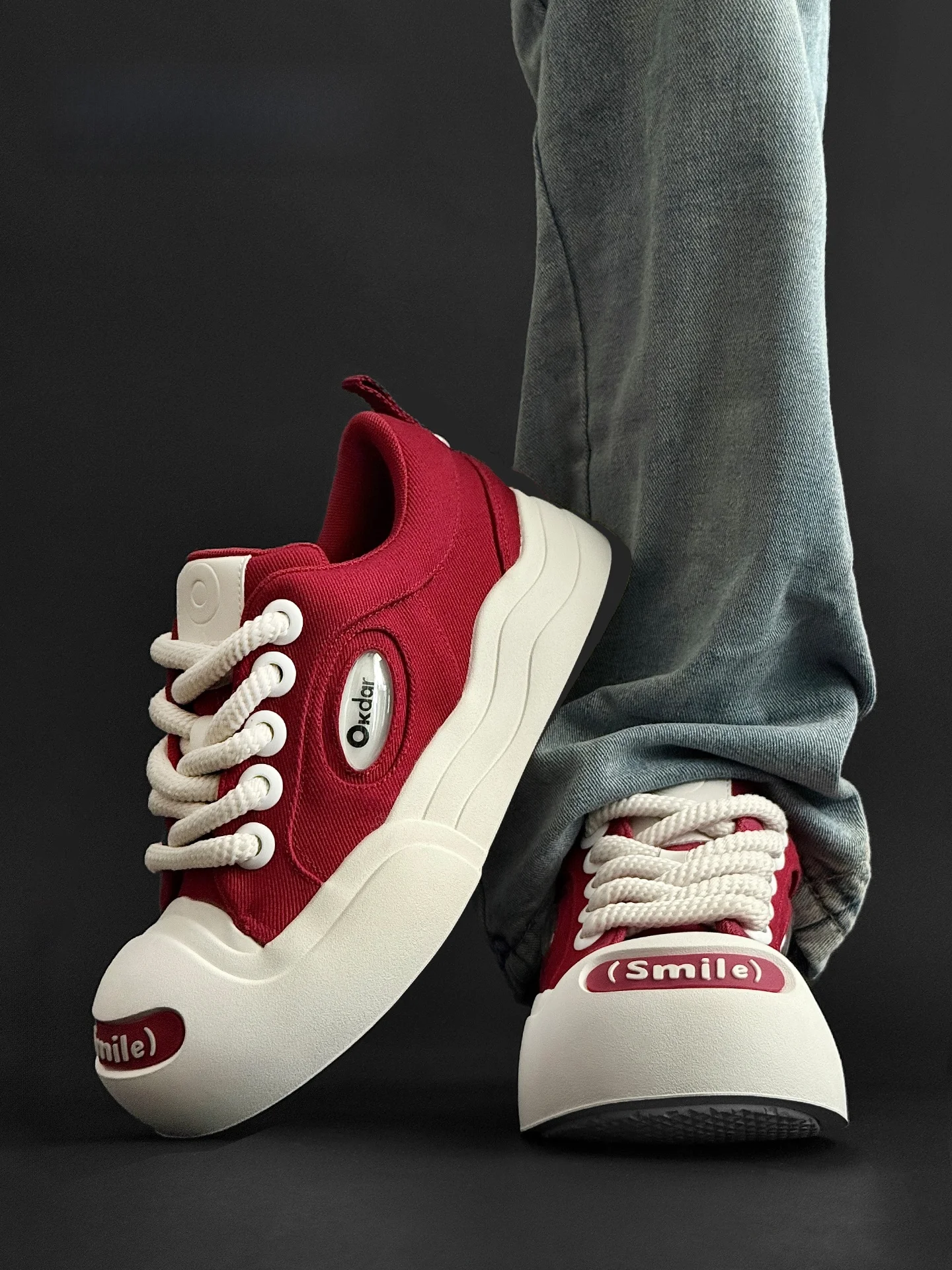 Повседневные кеды из канваса на весну-осень с круглым носком, универсальные, для широкой стопы, красные, для отдыха
Повседневные кеды из канваса на весну-осень с круглым носком, универсальные, для широкой стопы, красные, для отдыха