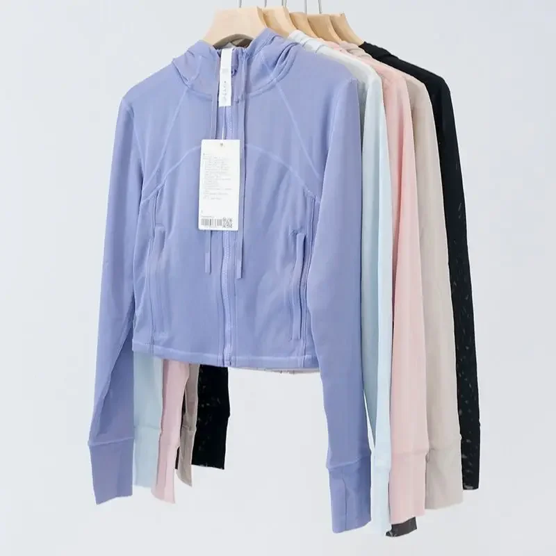Summer Yoga Clothes Women's Mesh Hoodie Sports Jacket Breathable High Elastic Slim Fit
Summer Yoga Clothes Women's Mesh Hoodie Sports Jacket Breathable High Elastic Slim Fit